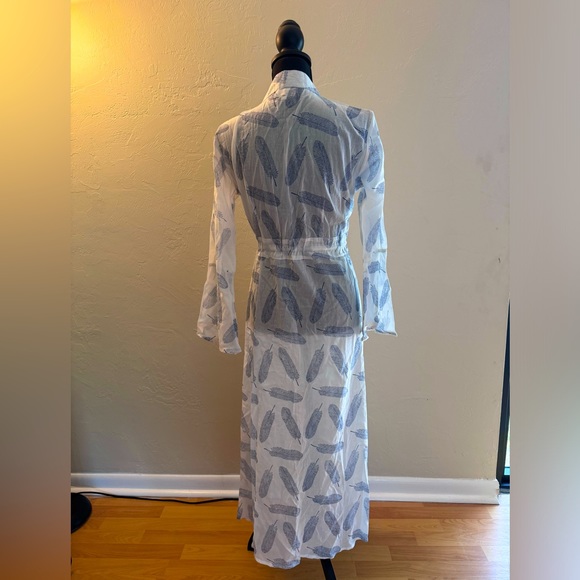 Spring dress - Picture 2 of 2